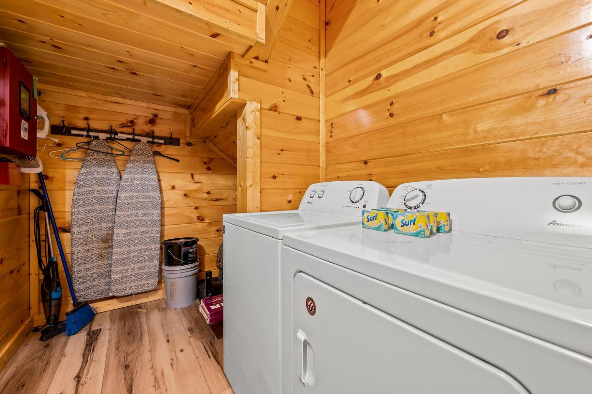 Greystone Retreat By Stony Brook Cabins Gatlinburg Exterior photo